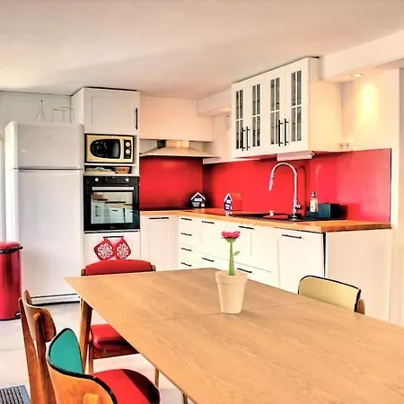 Ocean, Maison 3 *